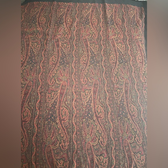 VALENTINO GARAVANI Paisley Print Fringe Large Shawl - Picture 8 of 13